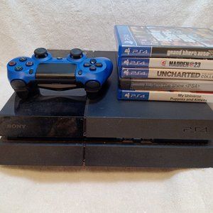 PlayStation 4, blue controller, 5 games